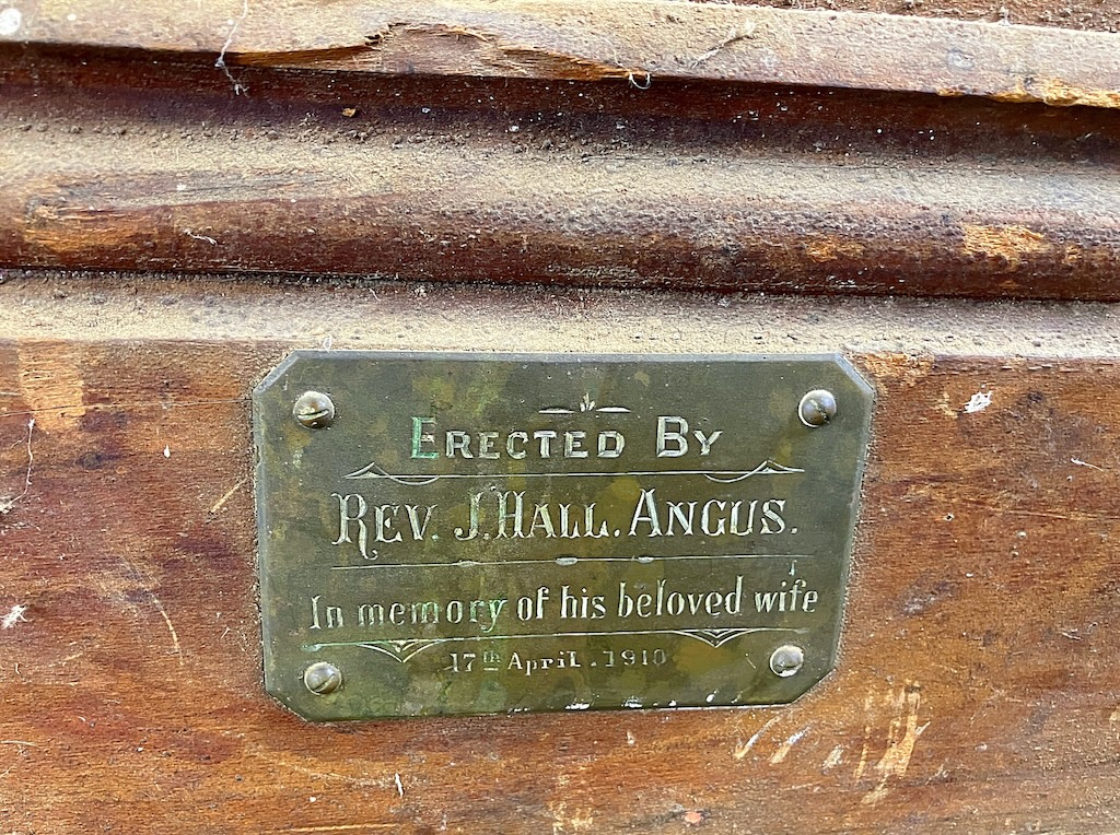 Pulpit plaque Rev. J. Hall. Angus